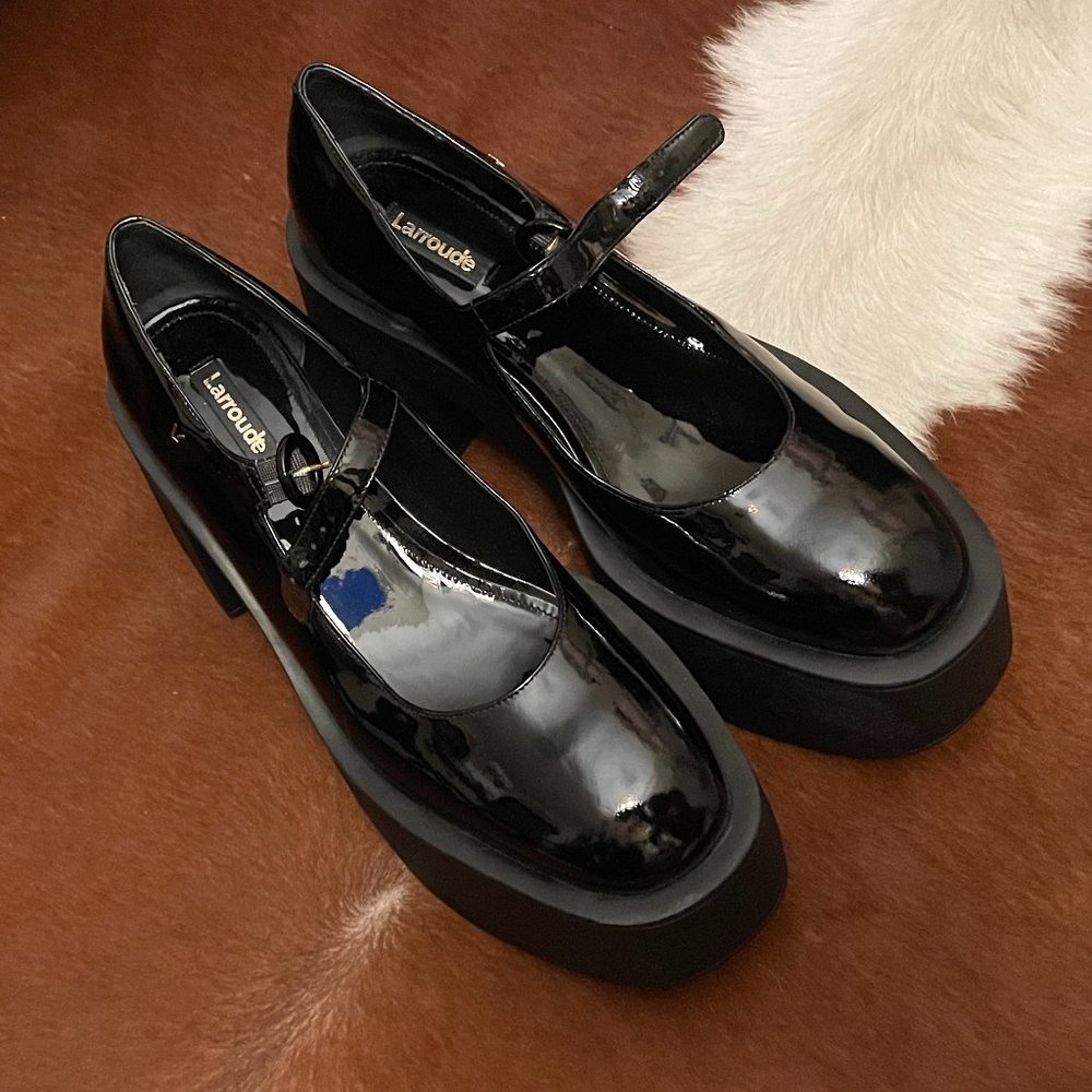 Olivia Platform Pump In Black Patent Leather - Picture 8 of 9